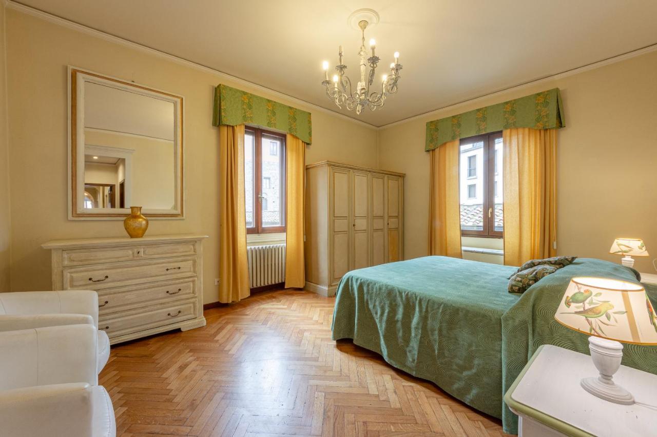 Ponte Vecchio 3 bedroom apartment Firenze Esterno foto